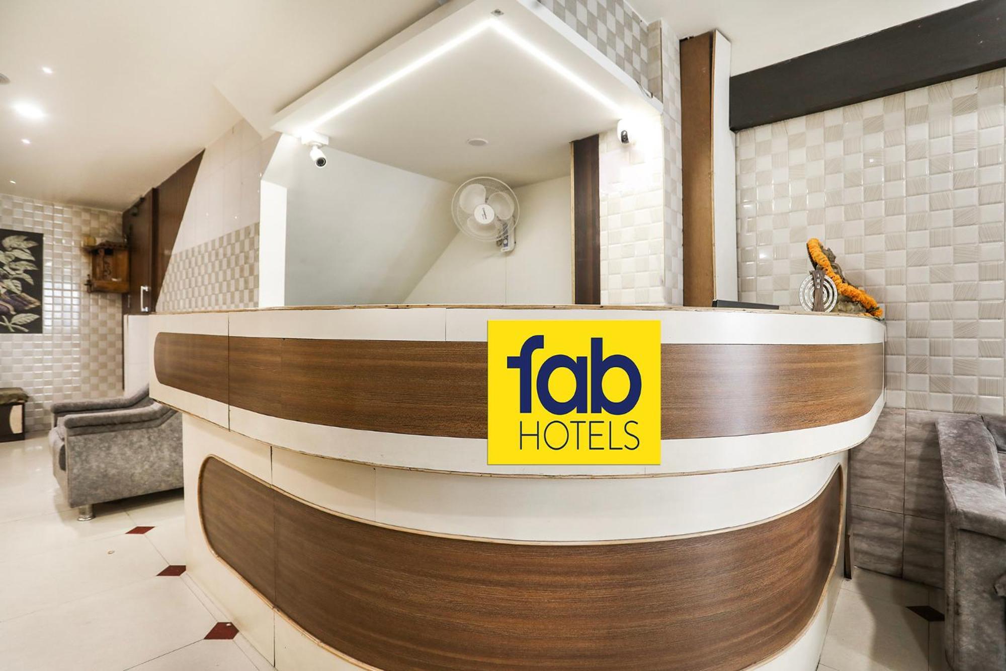 Fabhotel Sk Rajkot Exteriör bild