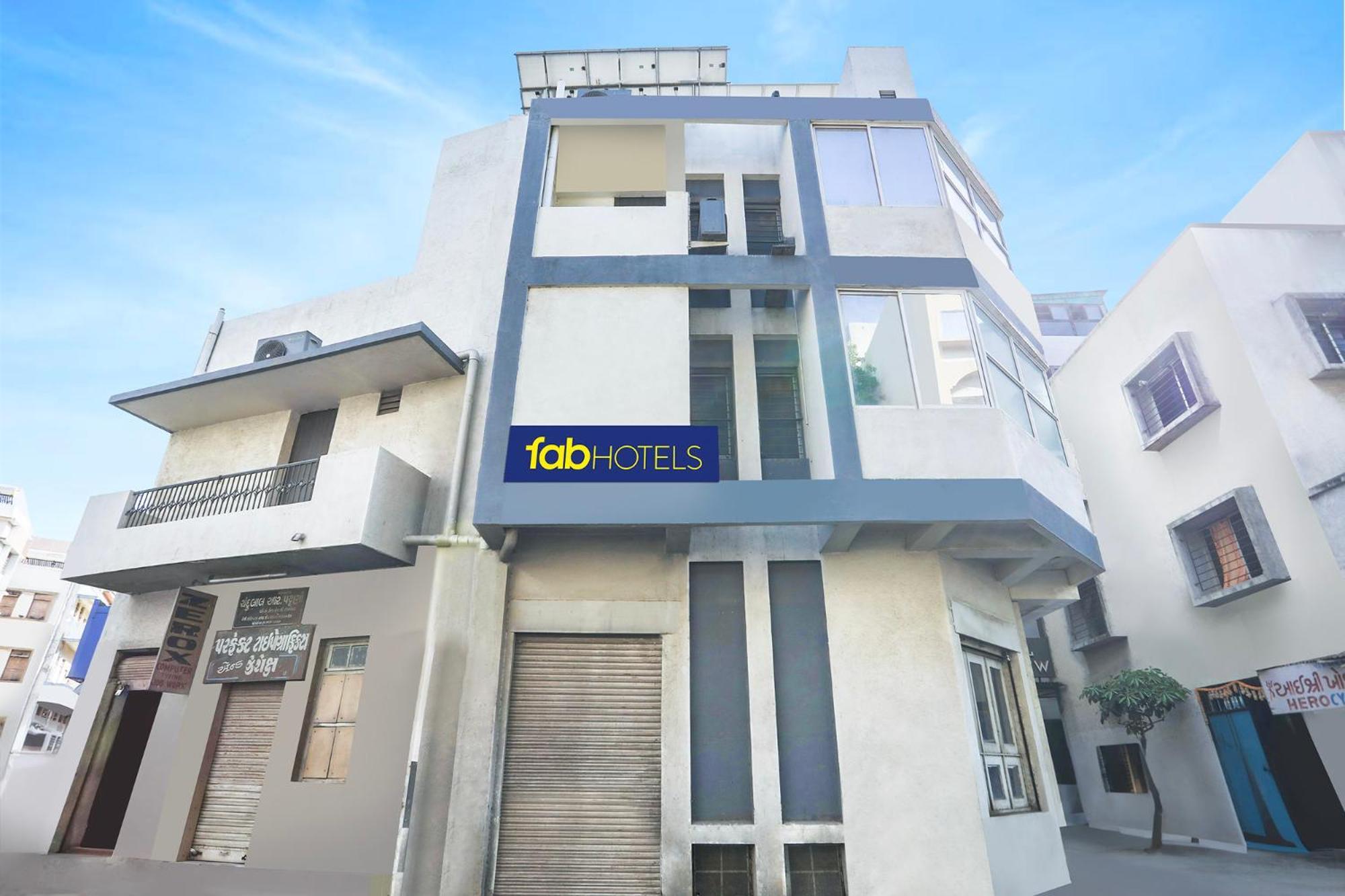 Fabhotel Sk Rajkot Exteriör bild